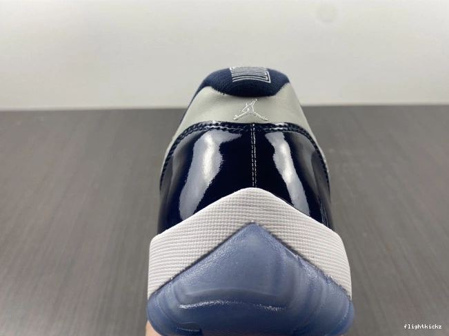 528895-007 11 Jordan Retro Air Georgetown Low 0809